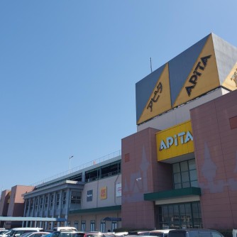 【アピタ安城南店】
暮らしに役立つお店が多く入っている大型スーパー。食料品や飲食店をはじめ、ファッションもそろう便利なお店です。